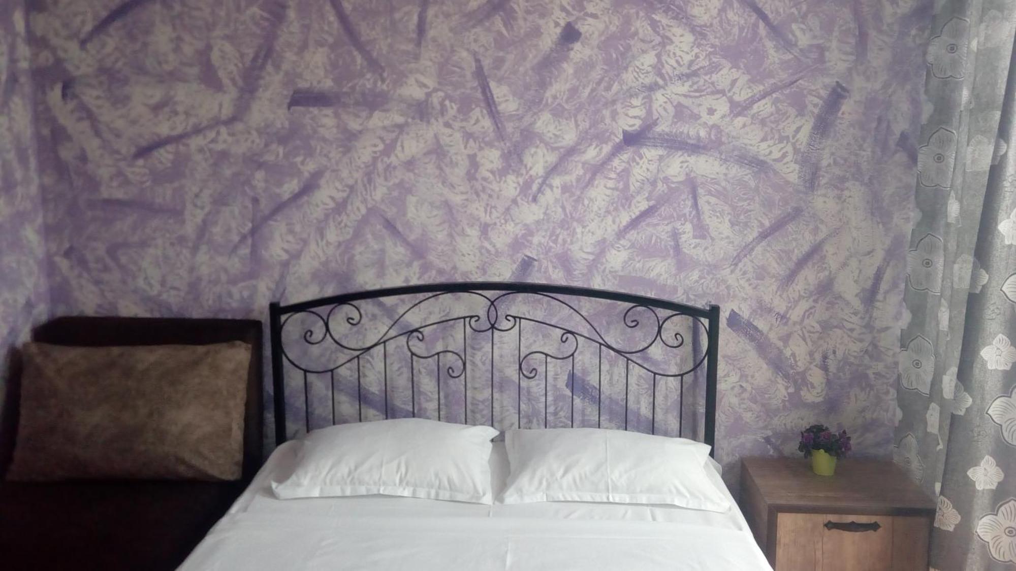 Hotel Isani Tbilisi Kamer foto